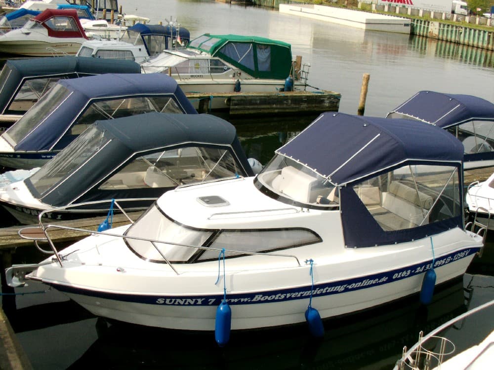 Boot Mieten für einen maßgeschneiderten Segeltrip