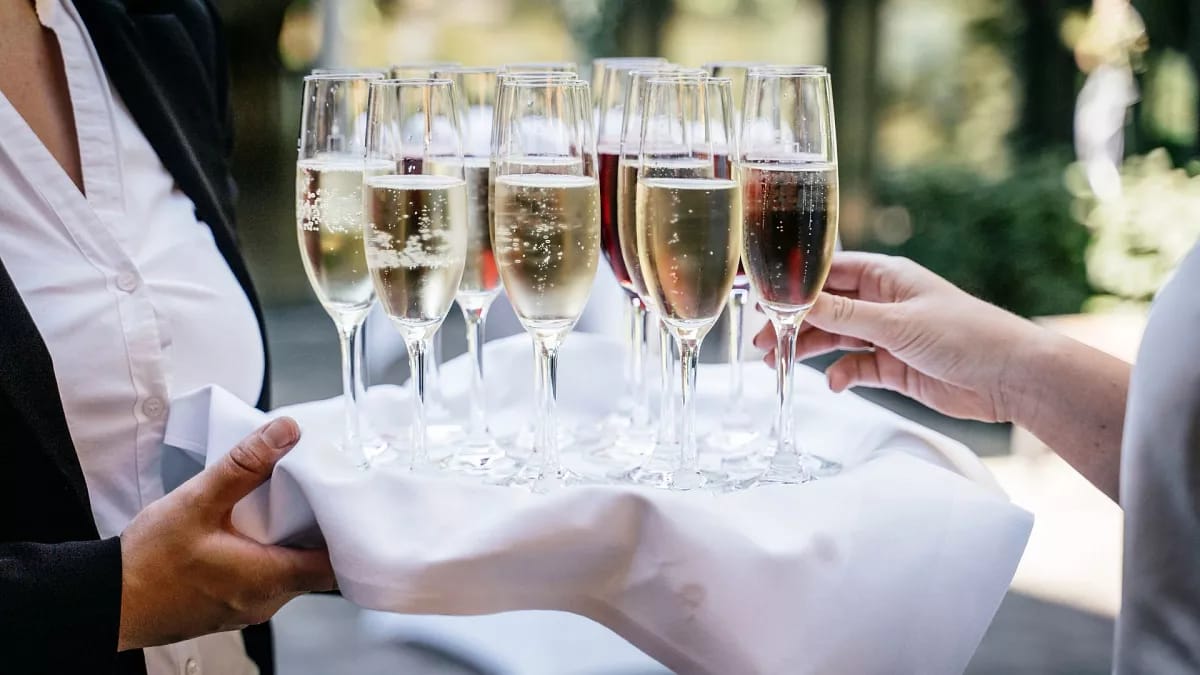 Perfekte Drinks mixen lernen – Cocktailkurs Berlin Potsdamer Platz mit einem erfahrenen Barteam