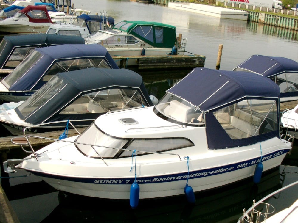 Boot Mieten für einen maßgeschneiderten Segeltrip