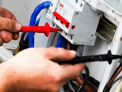 Prüfung elektrischer Anlagen: Wichtige Sicherheitsmaßnahmen vor der Durchführung