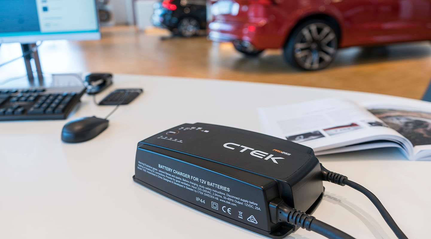 CTEK MXS 5.0: Das unverzichtbare Zubehör für Ihre Werkstatt