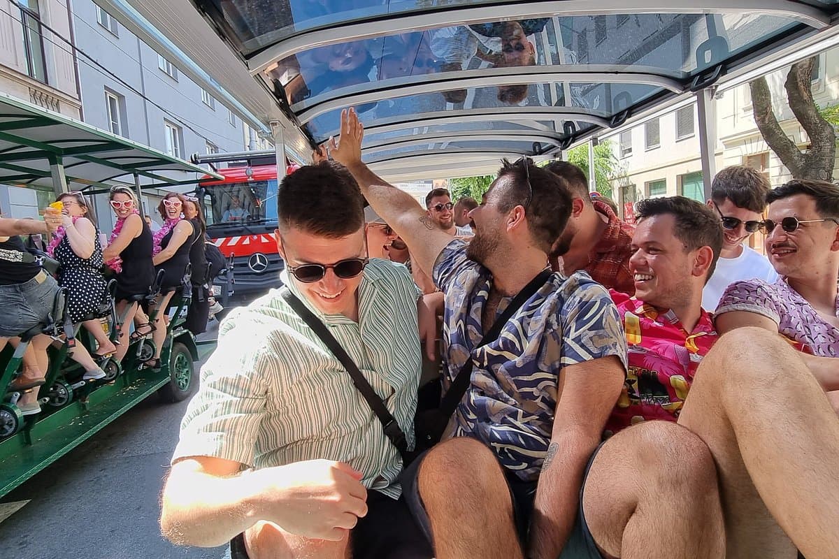 Feiern auf böhmische Art: Pilsen Tschechien Party mit Stil