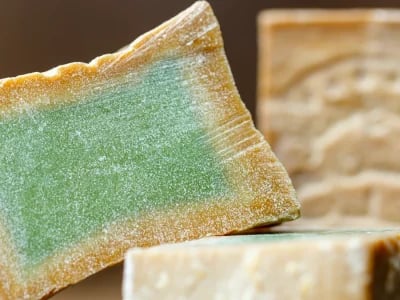 NATURHAUS GmbH präsentiert: Aleppo Seife – Das perfekte Naturpflegeprodukt für alle, die Wert auf Qualität und Umweltschutz legen