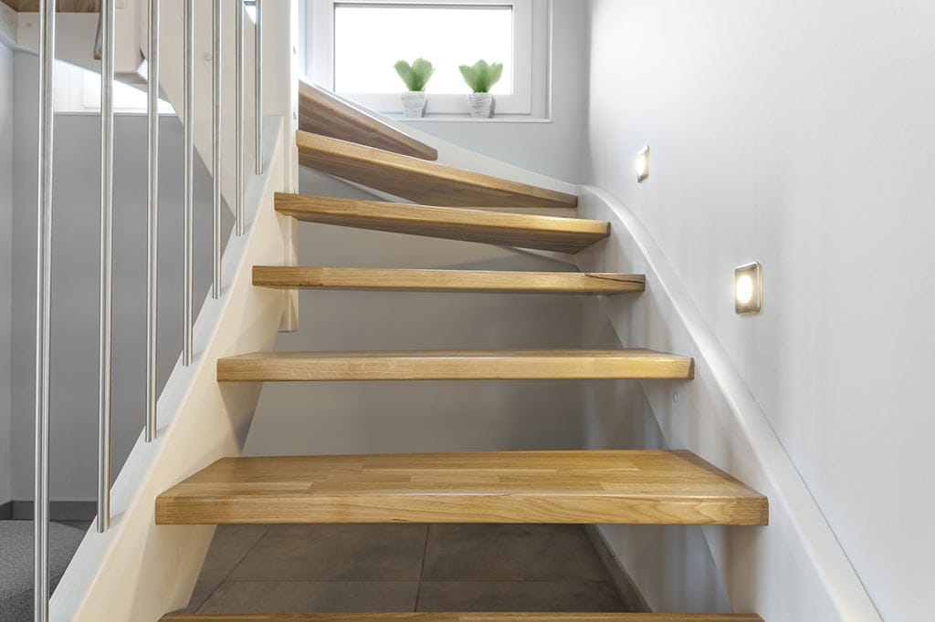 Verwandeln Sie Ihren Raum mit Stepsta: Entwerfen Sie noch heute Ihre individuelle Treppe