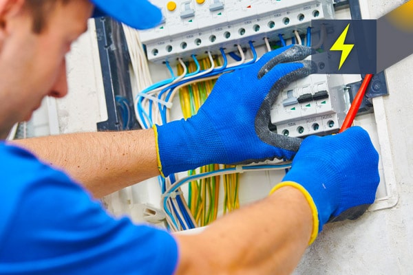 DIN EN 50678 und DIN EN 50699: Normgerechte Prüfung ortsveränderlicher elektrischer Betriebsmittel