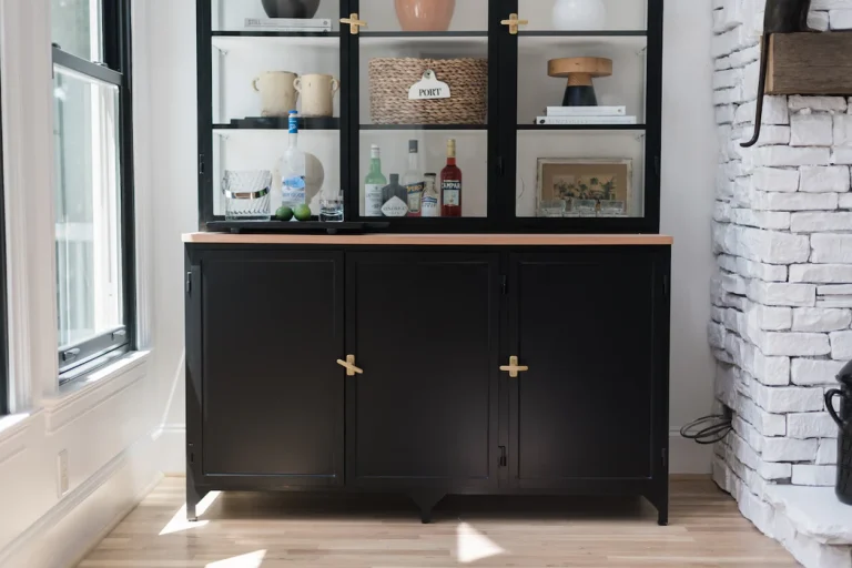 FEY923LKK9-etuhome-black-3-door-glass-storage-cabinet-with-counter-05_1050x700