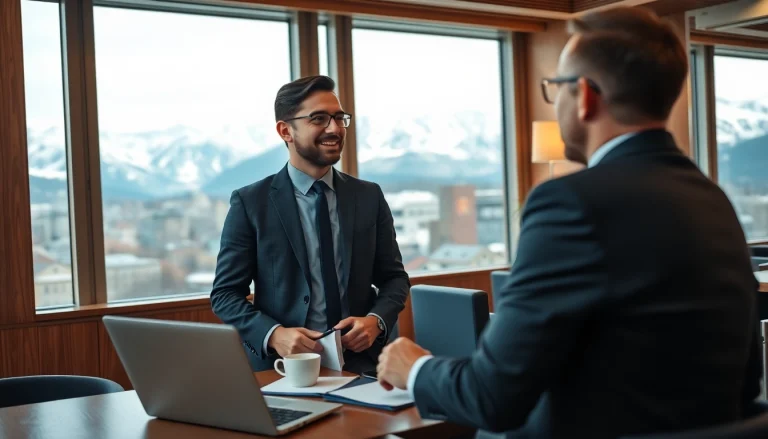 Headhunter Schweiz interviewt Kandidaten in einem eleganten Büro mit Stadtansicht.